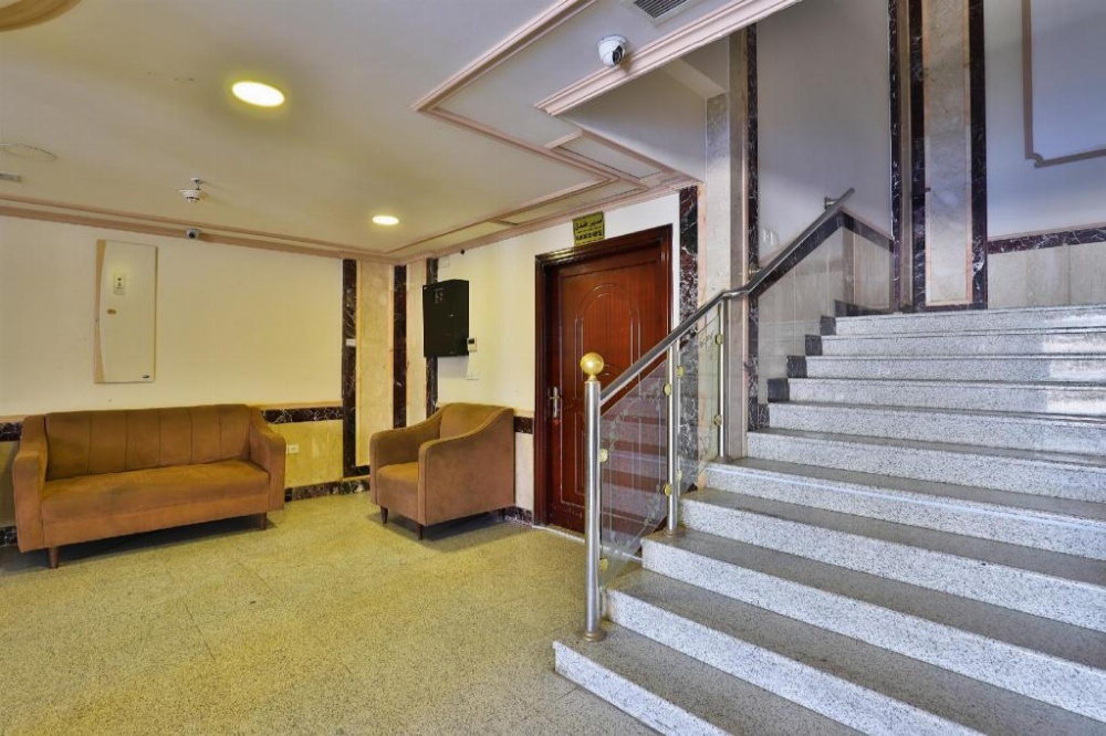 OYO 429 Hamsat Taiba Hotel Main image